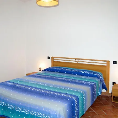 Διαμέρισμα Locazione Turistica Acquabona - Rsm102 *